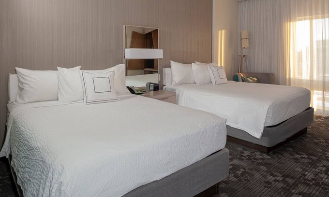 Town and Country Hôtel | Courtyard by Marriott St. Louis West County