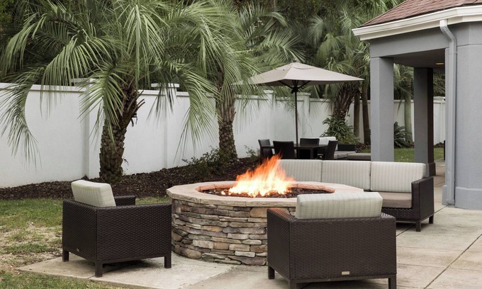 Ferry Pass Hôtel | Courtyard by Marriott Pensacola