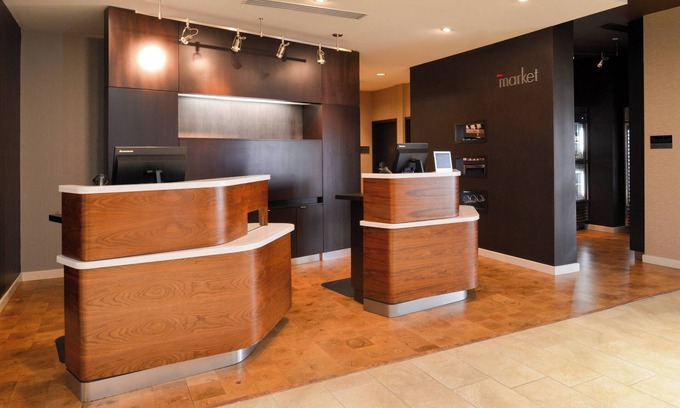 Bedford Hôtel | Courtyard by Marriott Toledo North