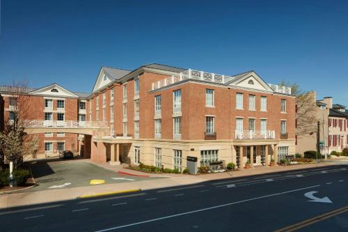 Venable Hôtel | Courtyard Charlottesville - University Medical Center