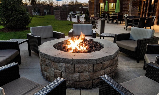 Lake Arbor Hôtel | Courtyard Largo Medical Center Drive