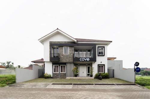 Curug Hôtel | Cove Stariez