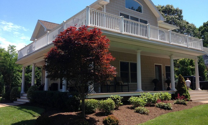 Sag Harbor Maison | Cove View Manor of Sag Harbor