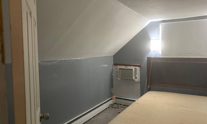 North Babylon Appartement | Cozy 1-bedroom apartment with WiFi, AC in peaceful North Babylon