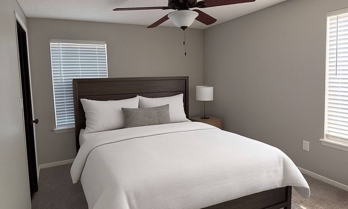 Olathe Appartement | Cozy 1-bedroom apartment in lovely Olathe with AC