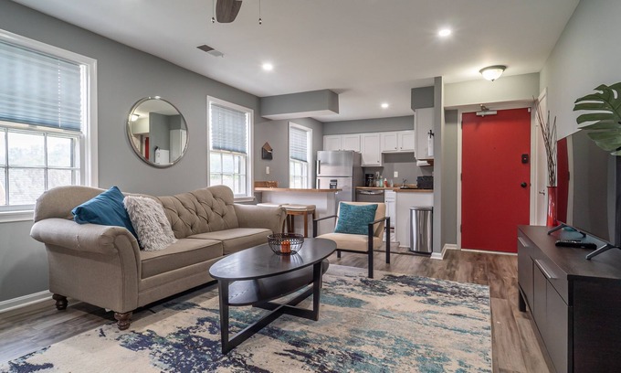 Washington Copropriété | Cozy 1-Bedroom Condo in Hillcrest