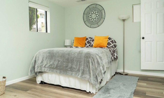 Coral Hills Appartement | Cozy 1-bedroom apartment with WiFi, AC