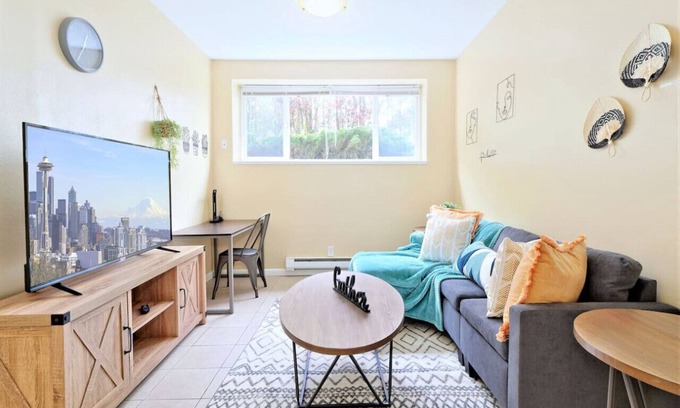 Highline Appartement | Cozy 1b1b APT#5 BD37 @S Seattle | Close to Airport