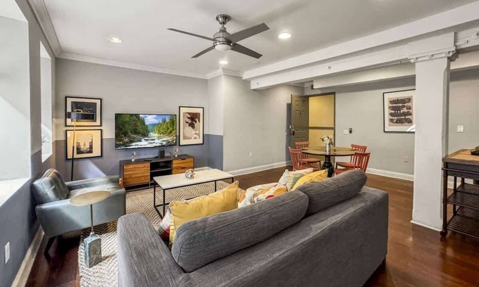 Old City Appartement | Cozy 1BD | Old City | 2 Beds | Independence Hall
