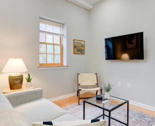 Rittenhouse Row Appartement | Cozy 1BD With Balcony