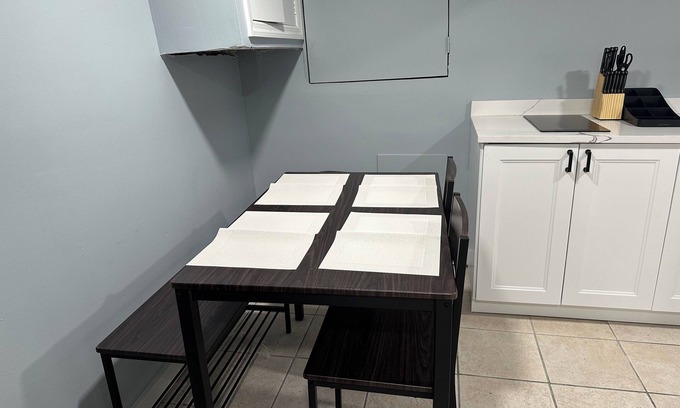 Union City Appartement | Cozy 2-bedroom apartment in welcoming West New York with WiFi, AC