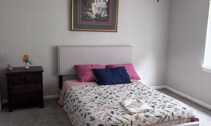 Church Street Maison | Cozy 2 bedroom home in the heart of Riverdale. Pet-friendly & close to the city