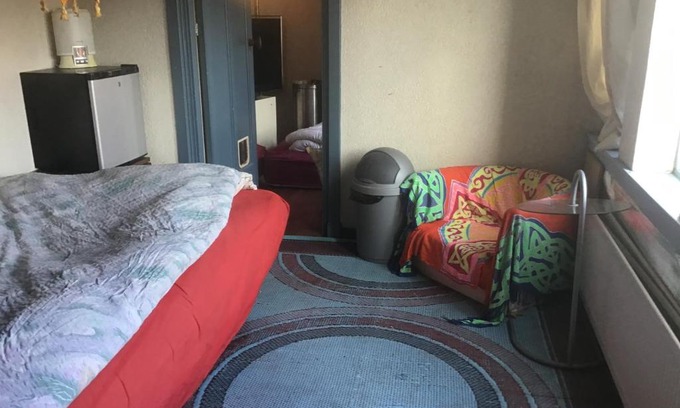Hoofddorppleinbuurt Maison | Cozy 2-bedroom homestay in Amsterdam South near Vondelpark and Rembrandtpark