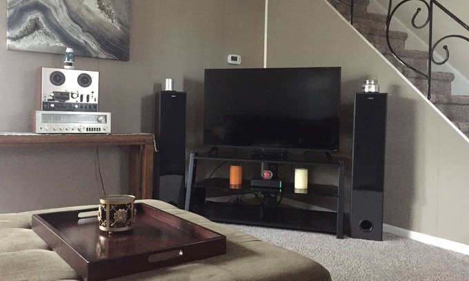 Swarthmorewood Maison | Cozy 2B 1B House in Swarthmore, with Parking!