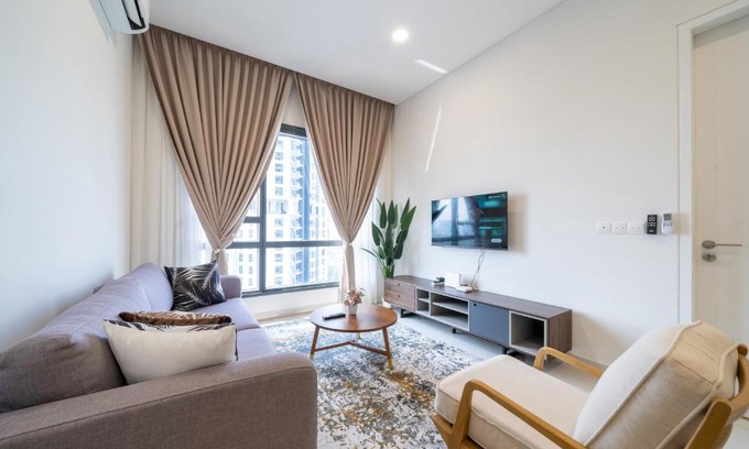 Kampung Haji Abdullah Hukum Appartement | Cozy 2B2B w Pool - 6 Pax - 5 min to Mid Valley Megamall