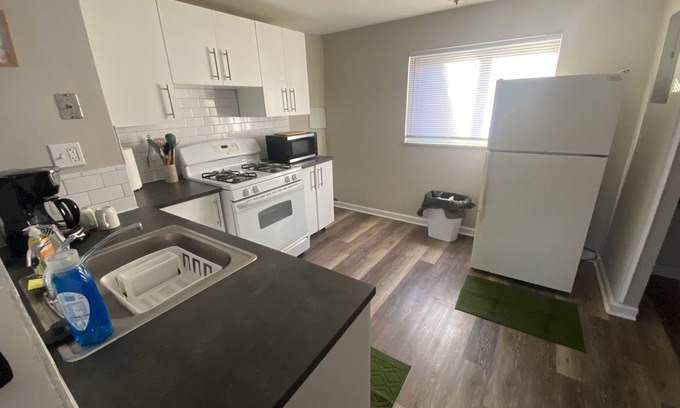 Columbus Appartement | Cozy 2BR Apartment in East Columbus