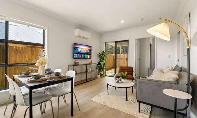 Browns Plains Maison | Cozy 2BR brandnew home @Brown Plains