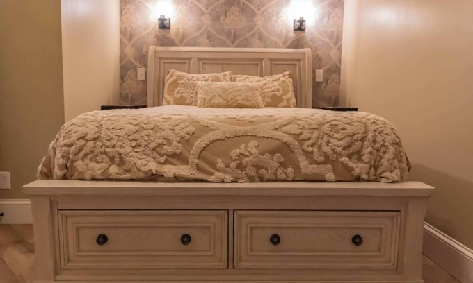 Forestburg Maison | Cozy 2BR Forestburg Escape | Near Wineries & BBQ