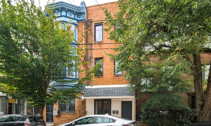 Queen Village Appartement | Cozy 2BR in Queen Village – Prime Location!