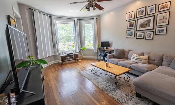 Avondale Appartement | Cozy 2BR + Office - Park Views, Backyard, & BBQ!
