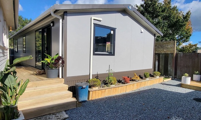 Trentham Maison | Cozy 3-bedroom house in enjoyable Upper Hutt with WiFi, AC
