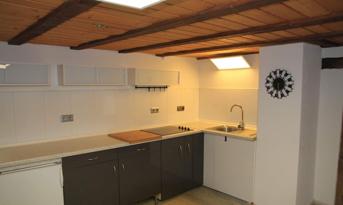 Heinebach Appartement | cozy 3 room apartment with good connection to the train