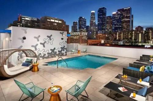 Little Tokyo Appartement | Cozy 3bed Condo with balcony & a rooftop pool