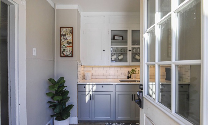 Westbrook Appartement | Brookside Bliss: A Cozy Westbrook Getaway!