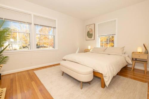 White Oak Appartement | Cozy 4 BD Retreat w Free Parking