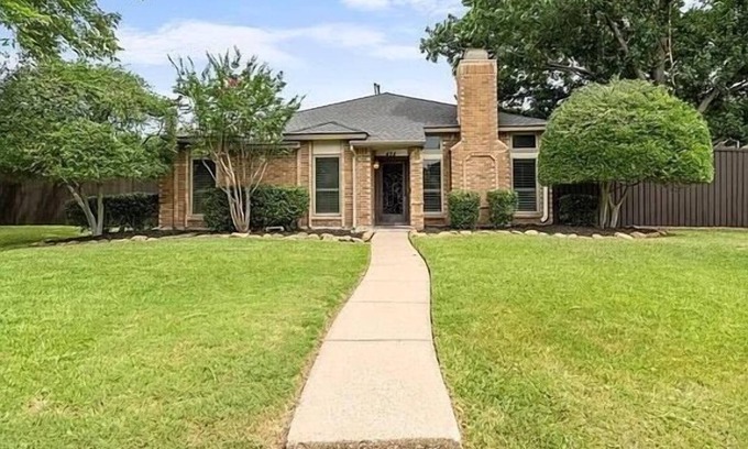 Coppell Maison | Cozy 4 BR home with a private backyard and pool