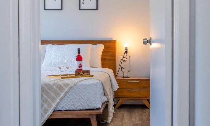 Melaleuca Gardens Appartement | Cozy AirportHouse 5 min del aeropuerto WiFi parking privado