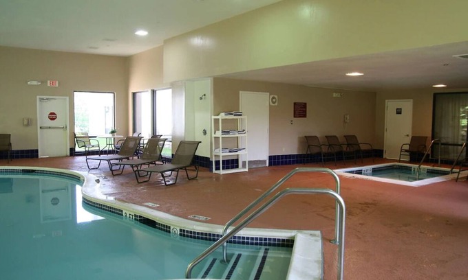 Selinsgrove Hôtel | Cozy Ambient Stay near Susquehanna University! Parking | 3 Units
