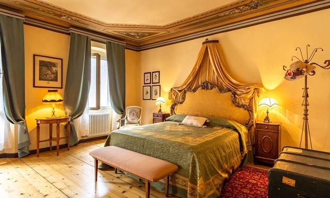 Ala Appartement | Cozy and artistic apartment in 500-year-old building in Ala.