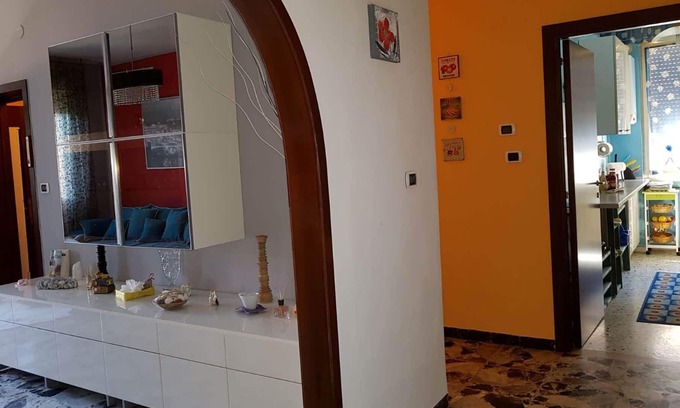 Giulianova Appartement | Confortable et central! À seulement 200 mètres du centre et de la mer ...