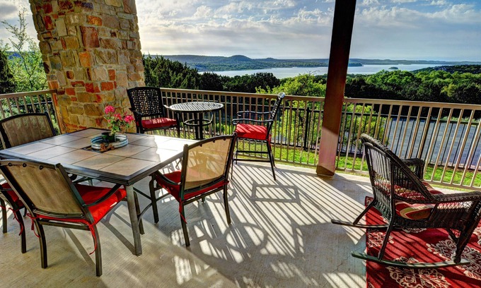 Jonestown Copropriété | Hill Country Oasis - Vue dégagée, sereine et privée sur le lac Travis