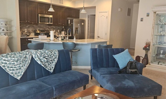 Dale City Maison | Cozy and Large 3-bedroom Townhome in delightful Dale City