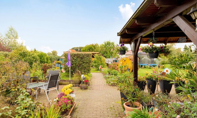 Kroepelin Appartement | Cozy Apartment in Kröpelin with Garden
