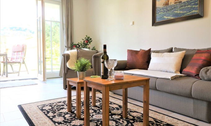 Ostseebad Dierhagen Appartement | Cozy apartment with south-facing terrace and pet-friendly