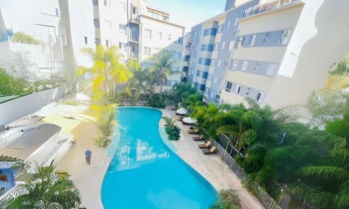 Estufa II Appartement | Cozy apartment 5 minutes from the beaches with heated pools and gym