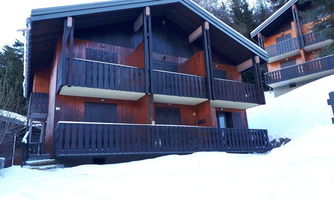 Villarodin-Bourget Appartement | Cozy apartment in a mountain chalet in La Norma 4 to 6 people