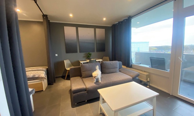 Hochheide Appartement | Cozy apartment 45 m", balcony up to 3 fitters or vacationers, fast WLAN