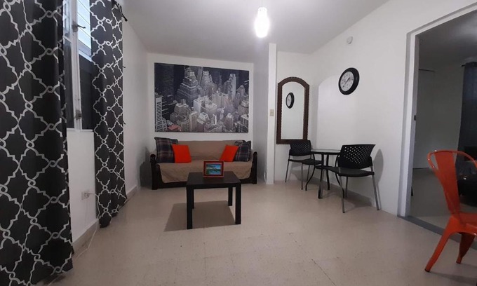 Cangrejo Arriba Appartement | Cozy Apartment across the San Juan Airport