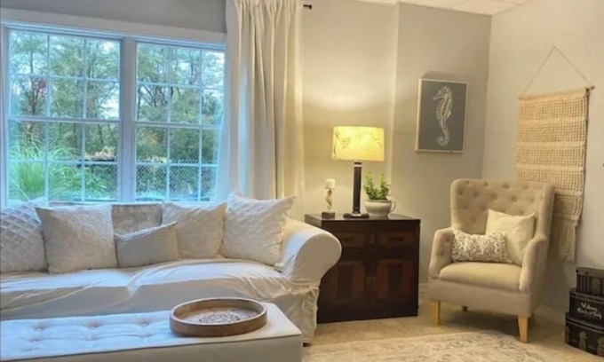 Exeter Appartement | Cozy apartment attached to Pa Game-lands, birdwatching wildlife