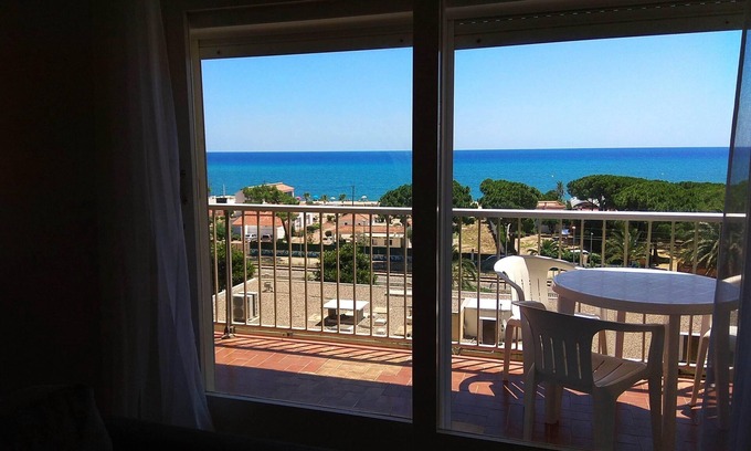 Malgrat de Mar Appartement | Cozy apartment with views