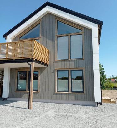 Grimstad Appartement | Cozy apartment in a new house in Grimstad