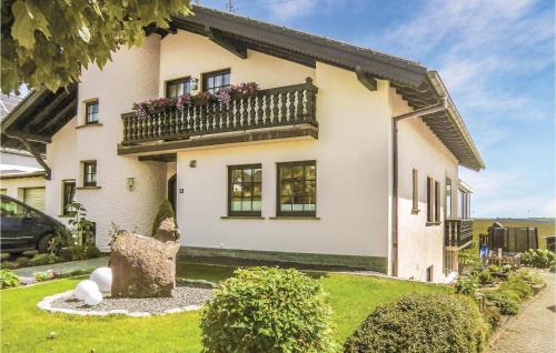Karlshausen Appartement | Cozy Apartment In Karlshausen With Wifi