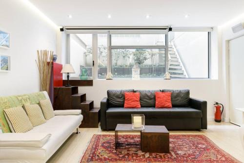 Palos de la Frontera Appartement | Cozy Apartment in Madrid 70 m² Pool