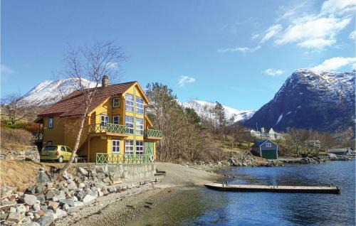 Rosendal Appartement | Cozy Apartment In Rosendal