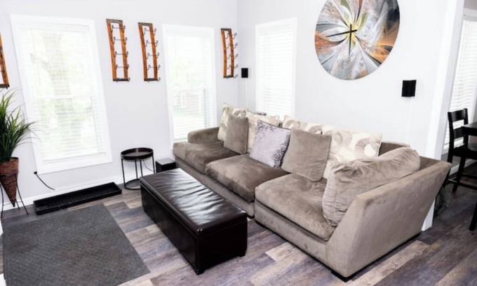 Watertown Appartement | Cozy Apartment in Watertown