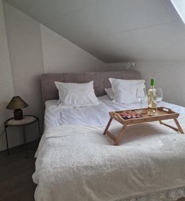 Fjalkinge Appartement | Cozy apartment Isabell